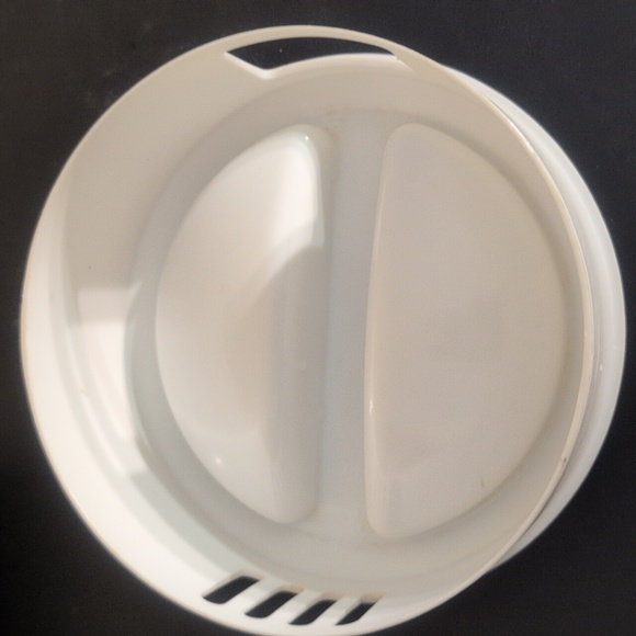 Vintage Rubbermaid 1 1/2 Quart Pitcher - Picture 11 of 11